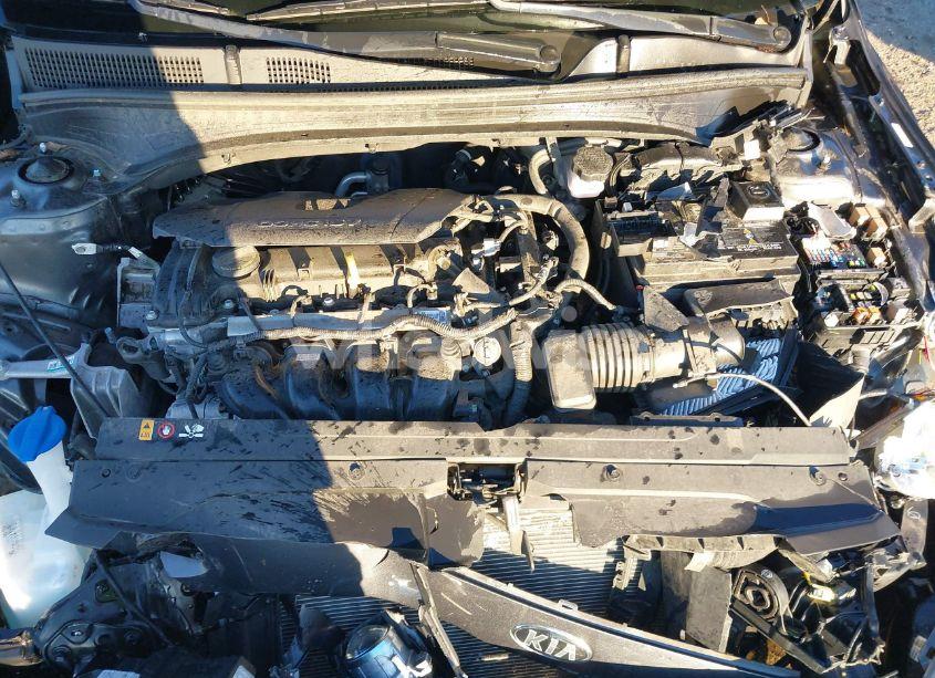 Photo 10 of 2021 Kia Forte LXS (VIN 3KPF24AD4ME387937)