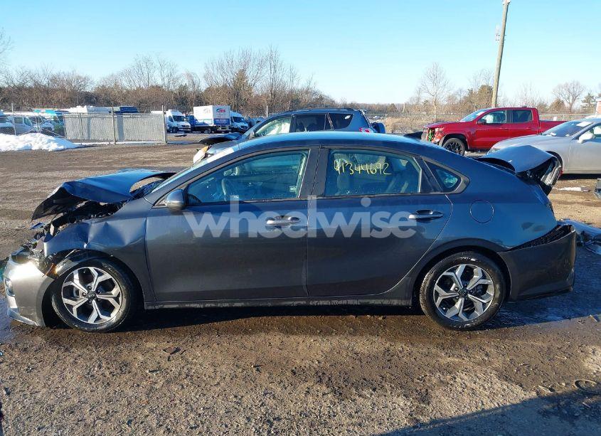 Photo 15 of 2021 Kia Forte LXS (VIN 3KPF24AD4ME387937)