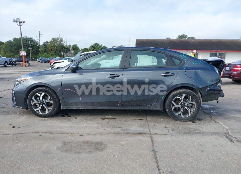 Photo 15 of 2021 Kia Forte LXS (VIN 3KPF24AD4ME390529)