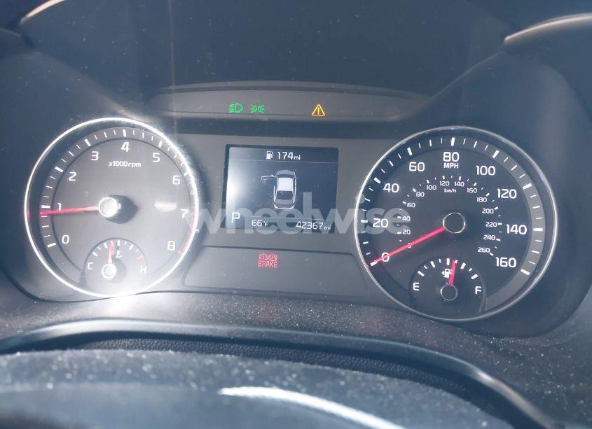 Photo 7 of 2021 Kia Forte LXS (VIN 3KPF24AD4ME406468)