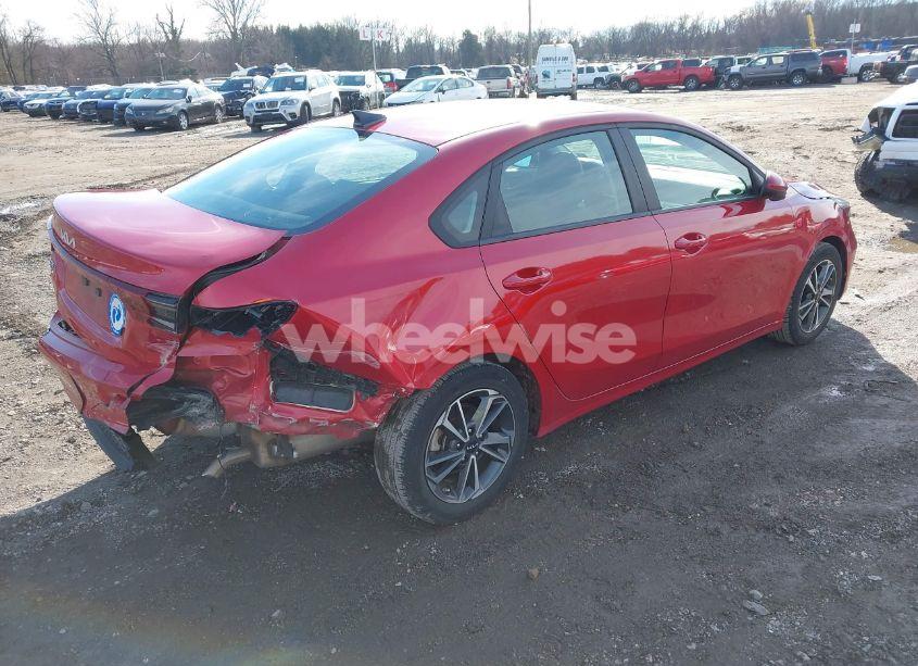 Photo 4 of 2022 Kia Forte LXS (VIN 3KPF24AD4NE446938)