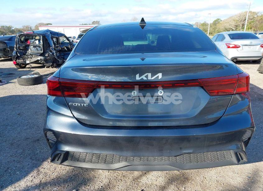 Photo 17 of 2022 Kia Forte LXS (VIN 3KPF24AD4NE472049)