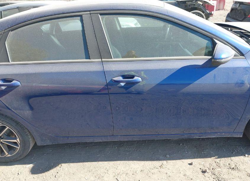 Photo 13 of 2022 Kia Forte LXS (VIN 3KPF24AD4NE472181)