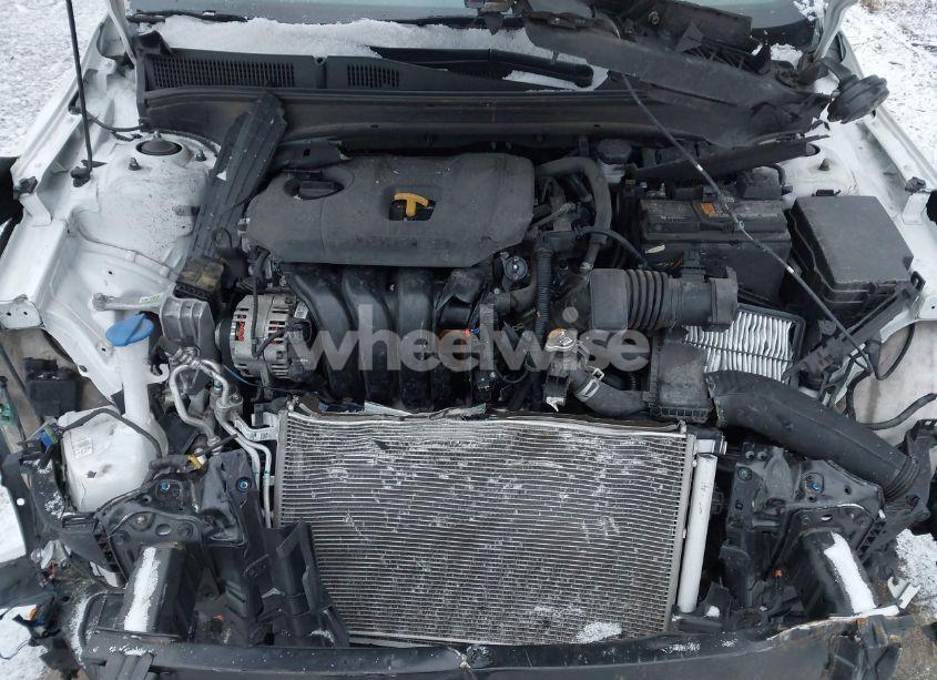 Photo 10 of 2022 Kia Forte LXS (VIN 3KPF24AD4NE476232)