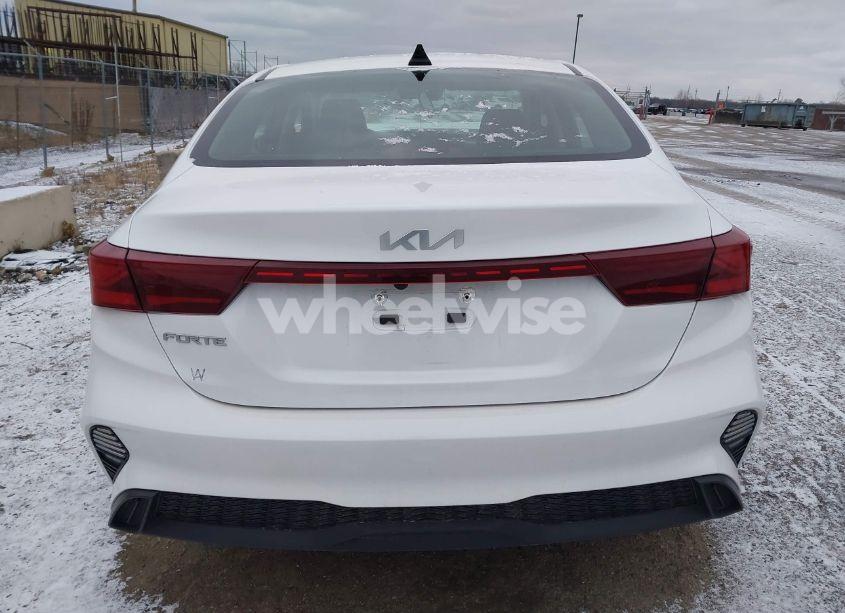 Photo 16 of 2022 Kia Forte LXS (VIN 3KPF24AD4NE476232)