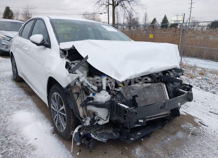 Photo 6 of 2022 Kia Forte LXS (VIN 3KPF24AD4NE476232)