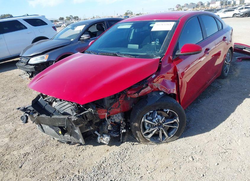 Photo 6 of 2022 Kia Forte LXS (VIN 3KPF24AD4NE493967)