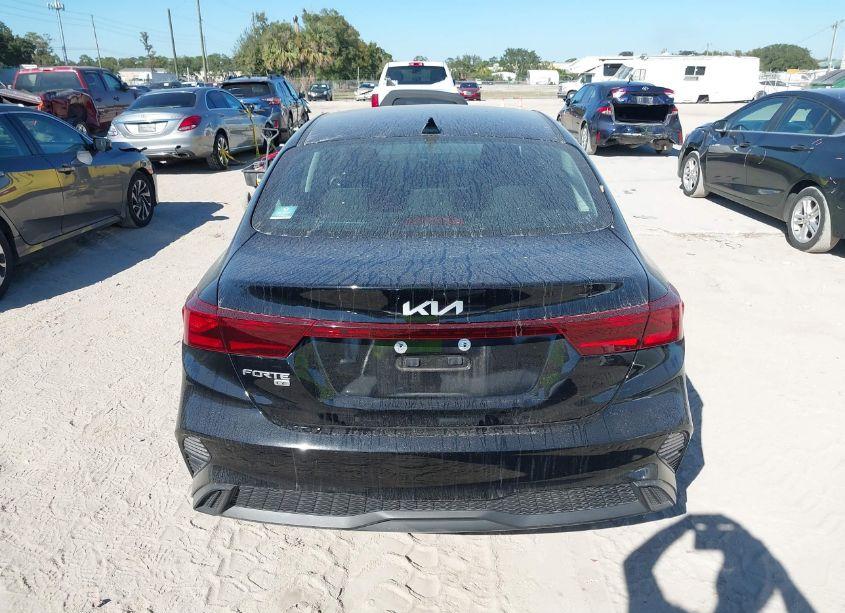Photo 16 of 2022 Kia Forte FE (VIN 3KPF24AD4NE499963)