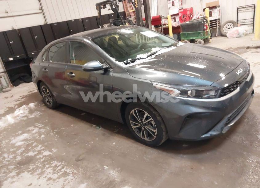 2023 Kia Forte LXS (VIN 3KPF24AD4PE530485) main photo