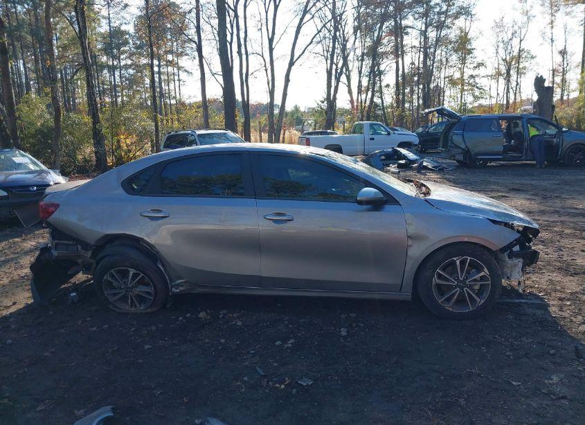 Photo 14 of 2023 Kia Forte LXS (VIN 3KPF24AD4PE552132)