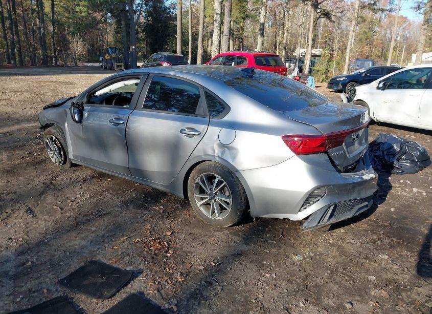 Photo 3 of 2023 Kia Forte LXS (VIN 3KPF24AD4PE552132)