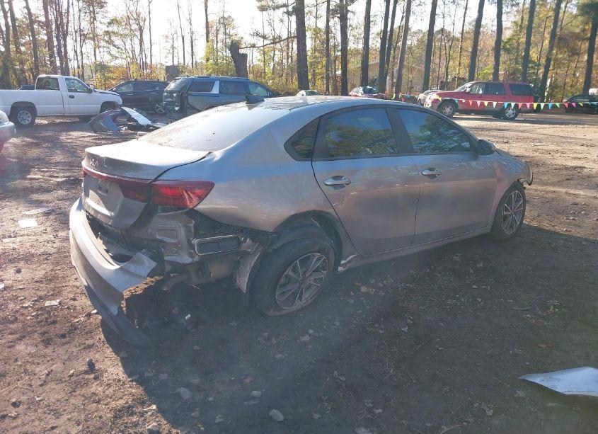 Photo 4 of 2023 Kia Forte LXS (VIN 3KPF24AD4PE552132)