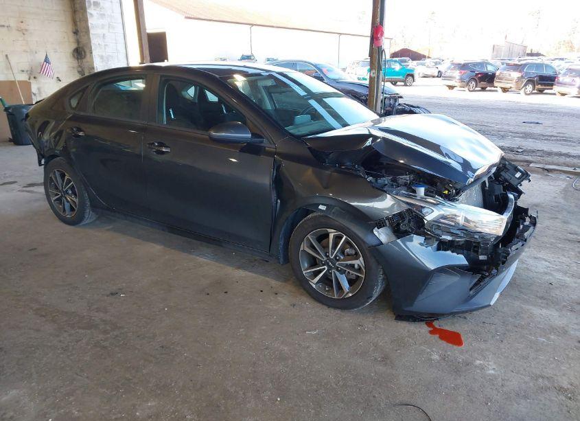 2023 Kia Forte LXS (VIN 3KPF24AD4PE558514) main photo