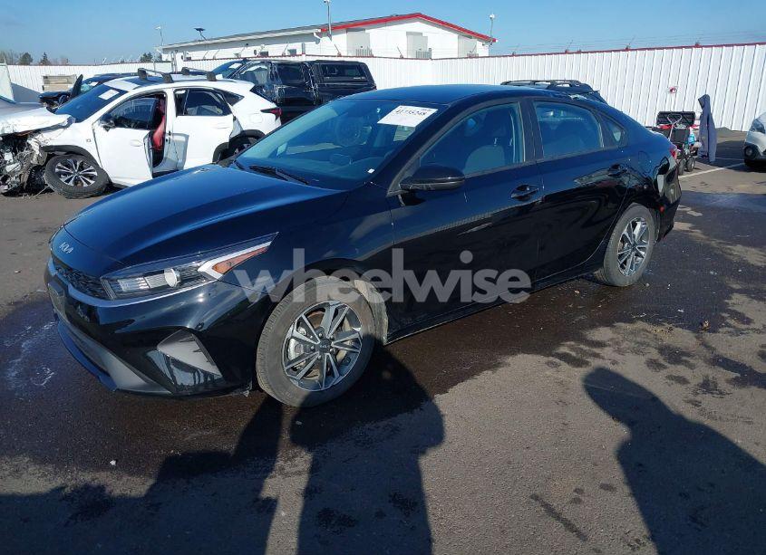 Photo 2 of 2023 Kia Forte LXS (VIN 3KPF24AD4PE585213)