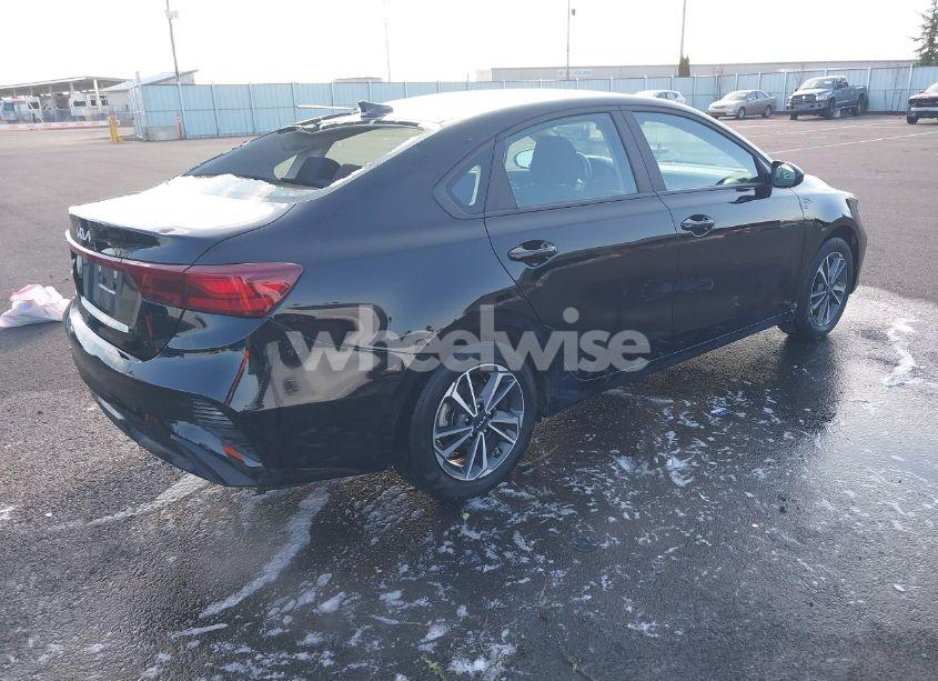 Photo 4 of 2023 Kia Forte LXS (VIN 3KPF24AD4PE585213)