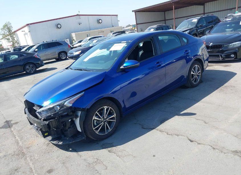 Photo 2 of 2023 Kia Forte LXS (VIN 3KPF24AD4PE595952)