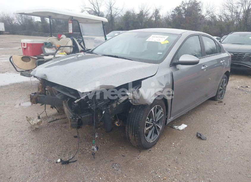 Photo 2 of 2023 Kia Forte LXS (VIN 3KPF24AD4PE600745)
