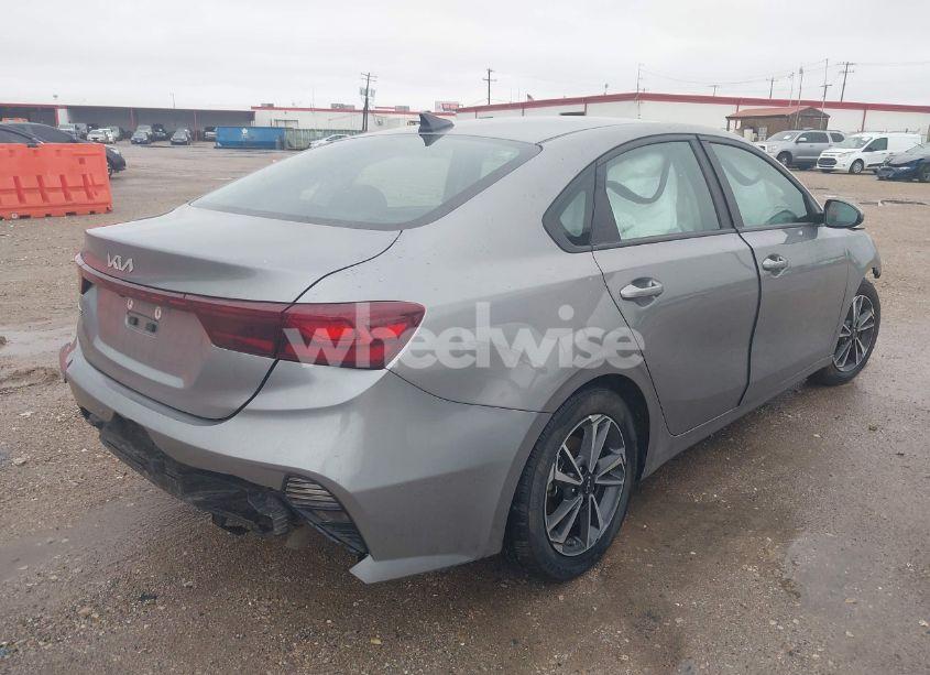 Photo 4 of 2023 Kia Forte LXS (VIN 3KPF24AD4PE600745)