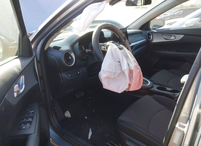 Photo 21 of 2023 Kia Forte LXS (VIN 3KPF24AD4PE604679)