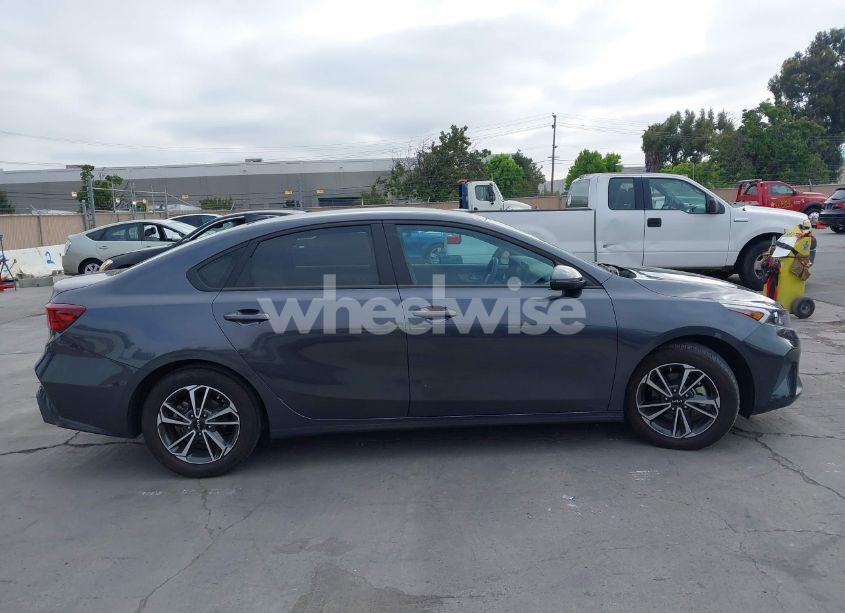 Photo 13 of 2023 Kia Forte LXS (VIN 3KPF24AD4PE608621)
