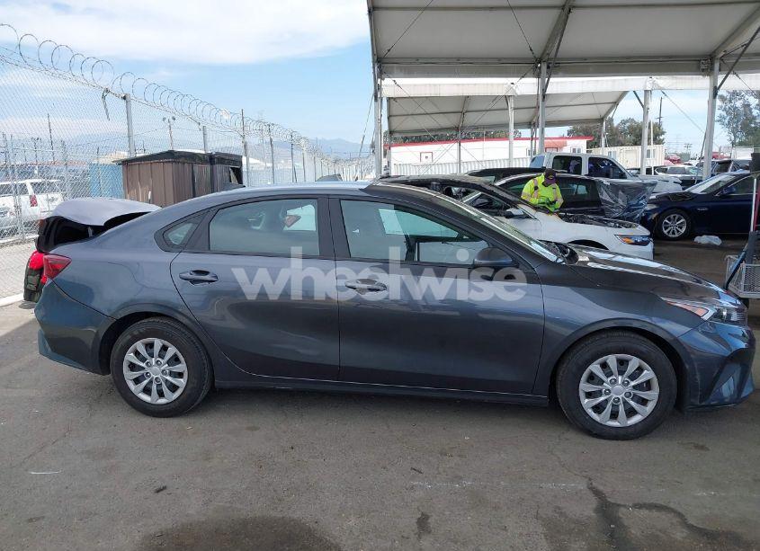 Photo 13 of 2023 Kia Forte LX (VIN 3KPF24AD4PE620199)