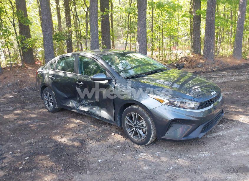 2023 Kia Forte LXS (VIN 3KPF24AD4PE644244) main photo
