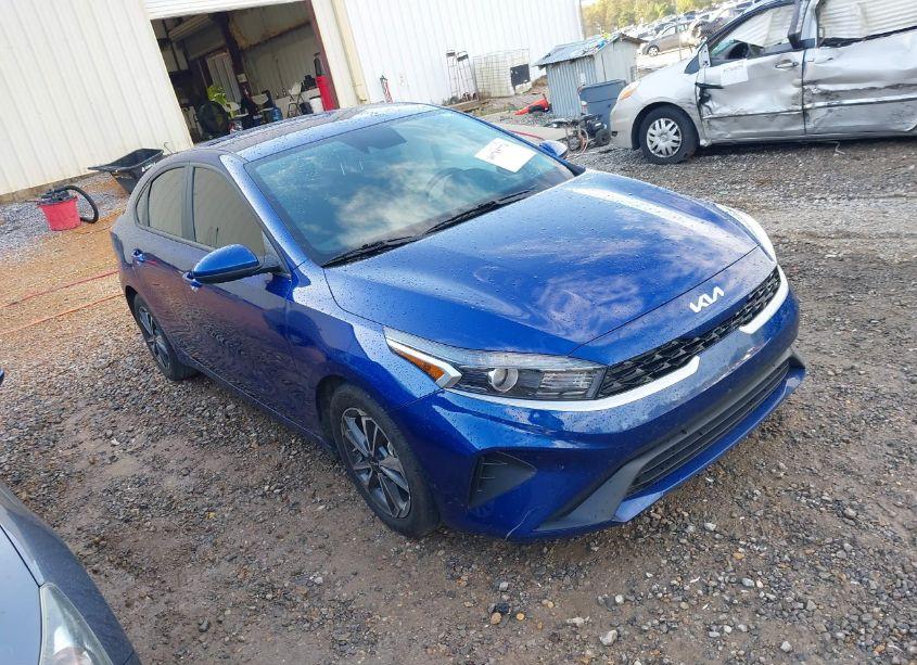 2023 Kia Forte LXS (VIN 3KPF24AD4PE647984) main photo