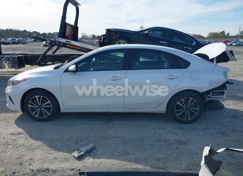 Photo 15 of 2023 Kia Forte LXS (VIN 3KPF24AD4PE651436)