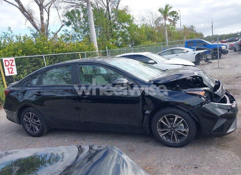 Photo 13 of 2023 Kia Forte LXS (VIN 3KPF24AD4PE675283)