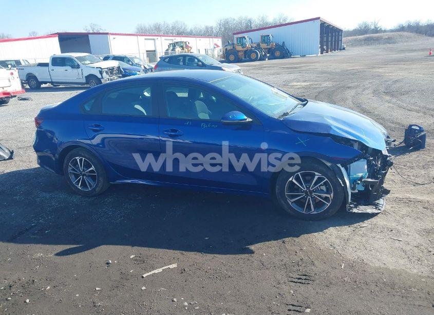 Photo 13 of 2023 Kia Forte LXS (VIN 3KPF24AD4PE676904)