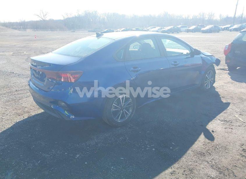 Photo 4 of 2023 Kia Forte LXS (VIN 3KPF24AD4PE676904)