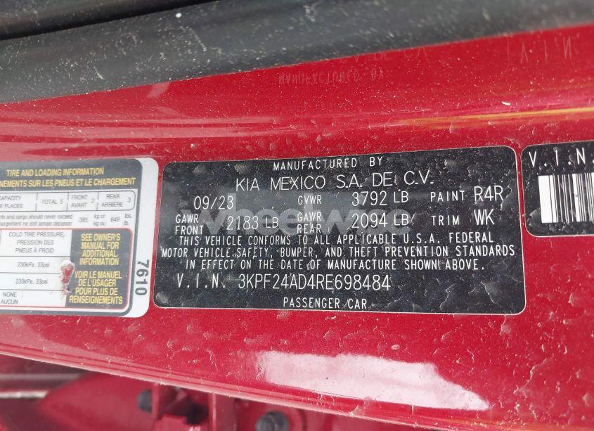 Photo 9 of 2024 Kia Forte LXS (VIN 3KPF24AD4RE698484)