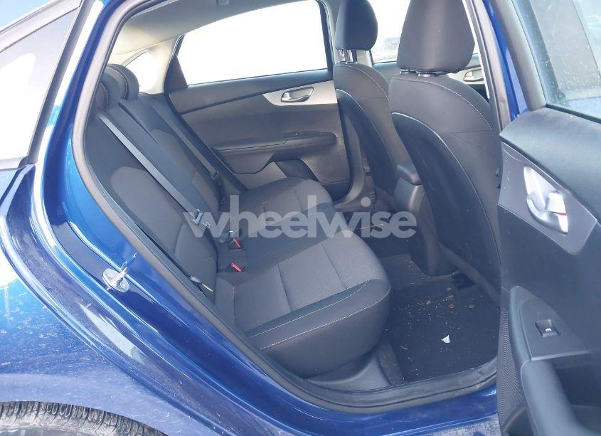 Photo 8 of 2024 Kia Forte LXS (VIN 3KPF24AD4RE700394)