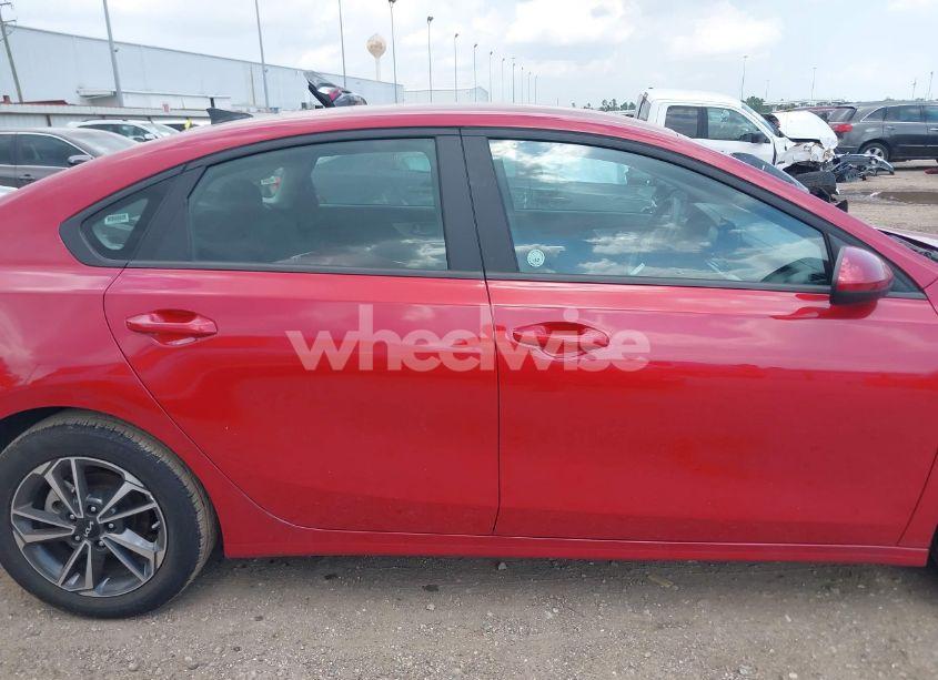 Photo 14 of 2024 Kia Forte LXS (VIN 3KPF24AD4RE712481)