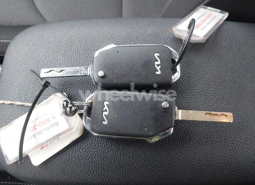 Photo 11 of 2024 Kia Forte LXS (VIN 3KPF24AD4RE712495)