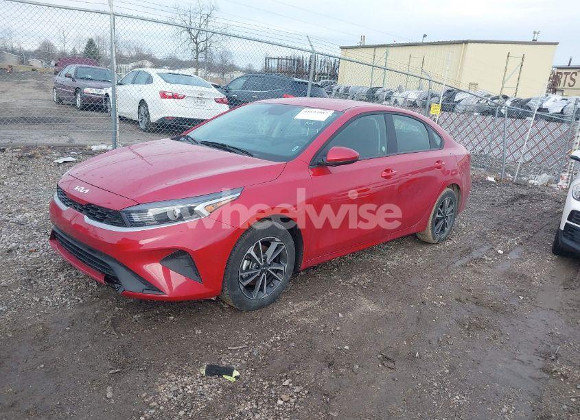 Photo 2 of 2024 Kia Forte LXS (VIN 3KPF24AD4RE712495)