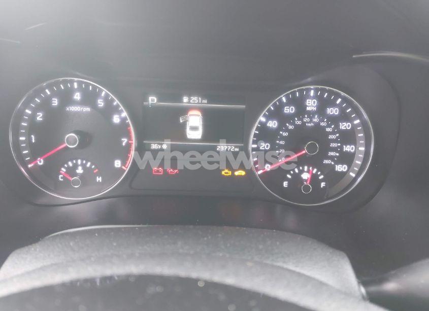 Photo 7 of 2024 Kia Forte LXS (VIN 3KPF24AD4RE712495)