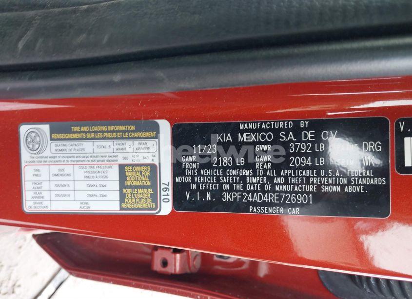 Photo 9 of 2024 Kia Forte LXS (VIN 3KPF24AD4RE726901)