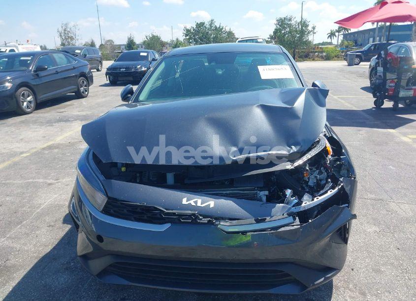 Photo 12 of 2024 Kia Forte LXS (VIN 3KPF24AD4RE727336)