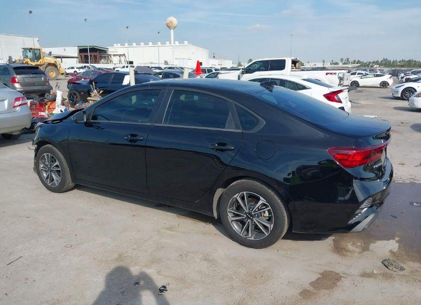 Photo 15 of 2024 Kia Forte LXS (VIN 3KPF24AD4RE730172)