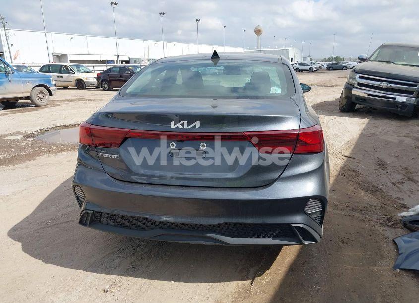 Photo 17 of 2024 Kia Forte LXS (VIN 3KPF24AD4RE734559)