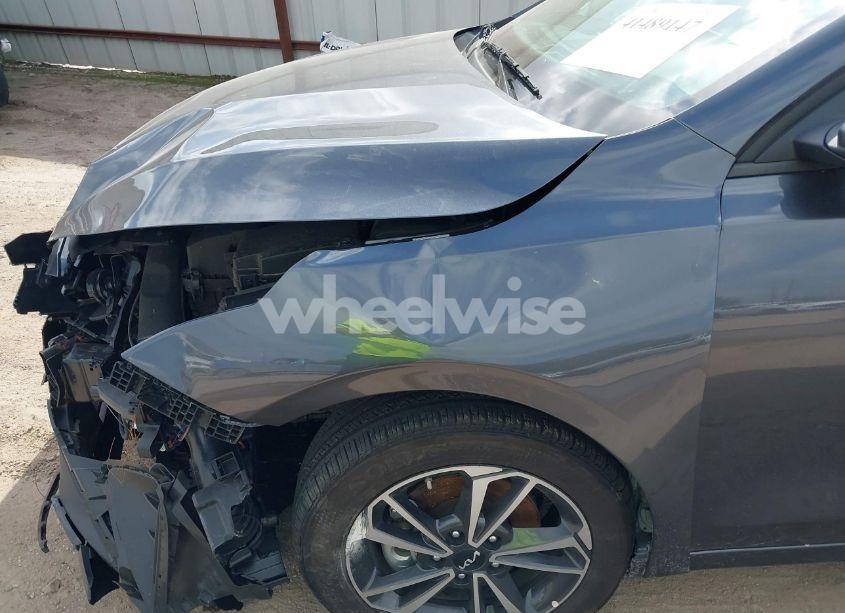 Photo 18 of 2024 Kia Forte LXS (VIN 3KPF24AD4RE734559)