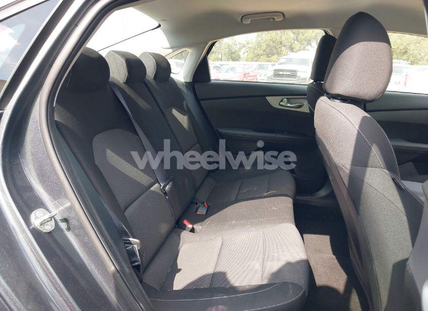 Photo 8 of 2024 Kia Forte LXS (VIN 3KPF24AD4RE734559)