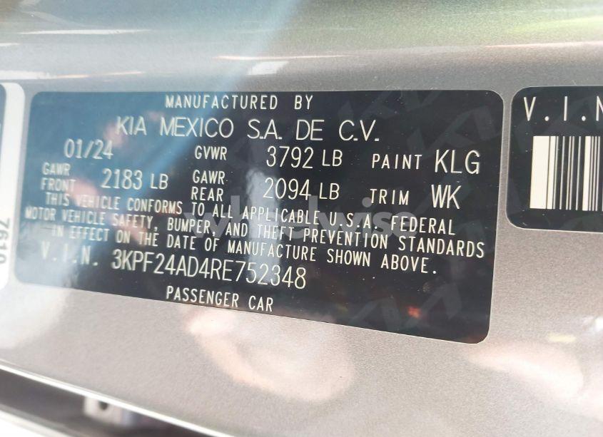 Photo 9 of 2024 Kia Forte LXS (VIN 3KPF24AD4RE752348)