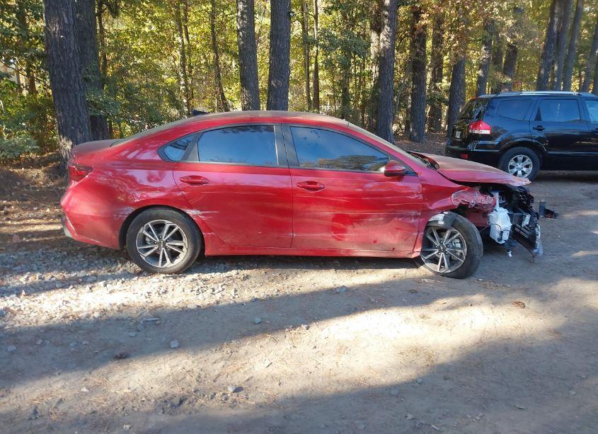 Photo 13 of 2024 Kia Forte LXS (VIN 3KPF24AD4RE759428)