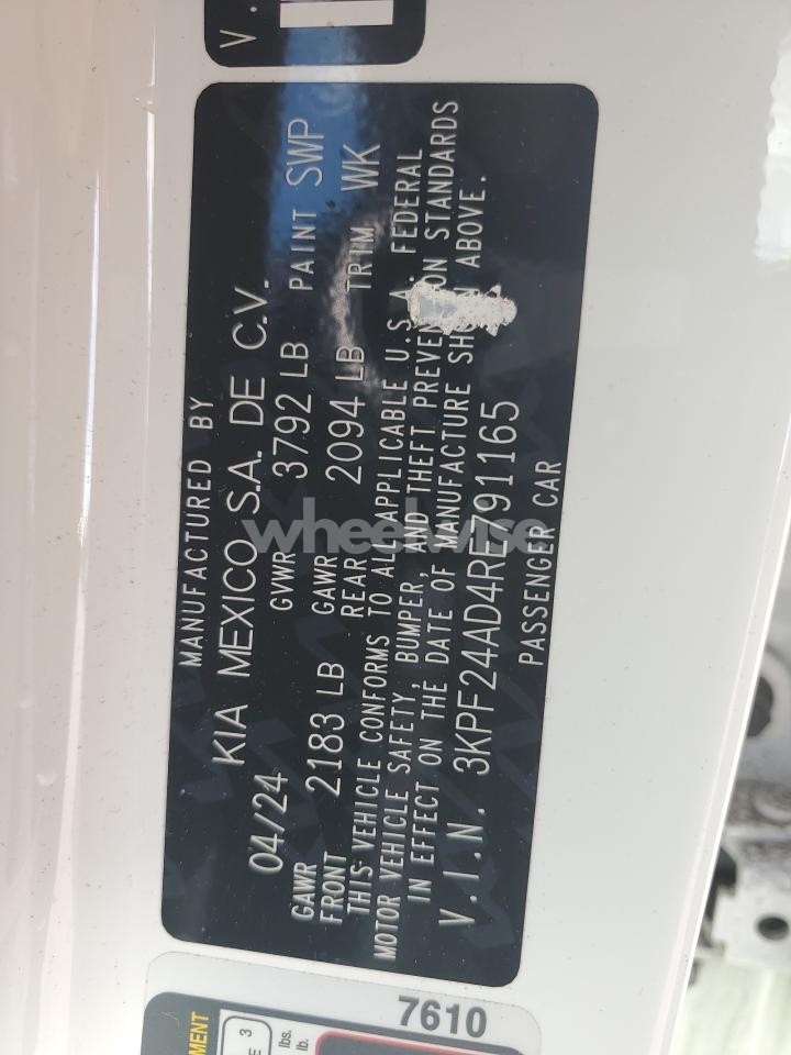 Photo 13 of 2024 KIA FORTE LX (VIN 3KPF24AD4RE791165)