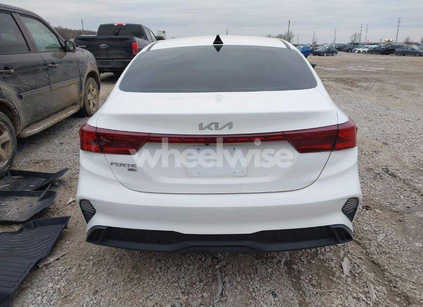 Photo 17 of 2024 Kia Forte LX (VIN 3KPF24AD4RE816744)