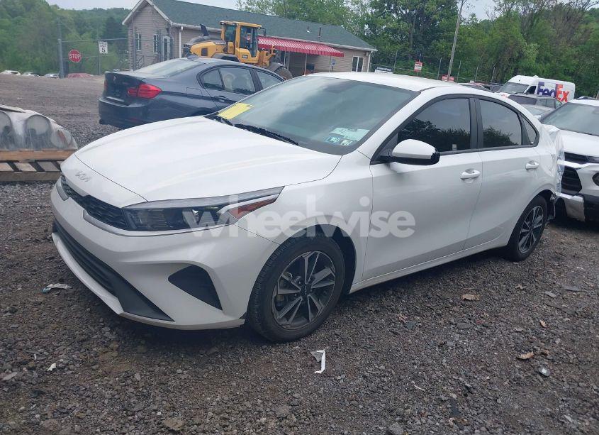 Photo 2 of 2024 Kia Forte LXS (VIN 3KPF24AD4RE819207)