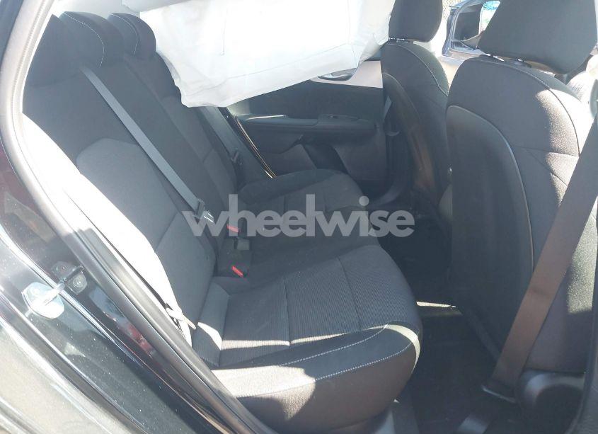 Photo 8 of 2024 Kia Forte LXS (VIN 3KPF24AD4RE824245)