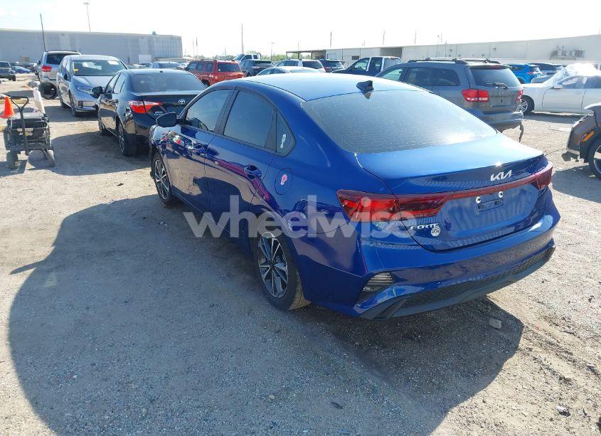 Photo 3 of 2024 Kia Forte LXS (VIN 3KPF24AD4RE832183)